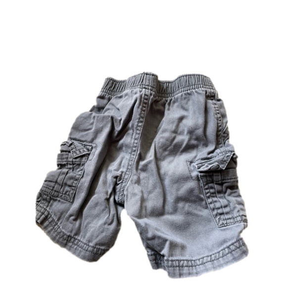 3/$20 George 6-12 month Grey shorts - Picture 2 of 3